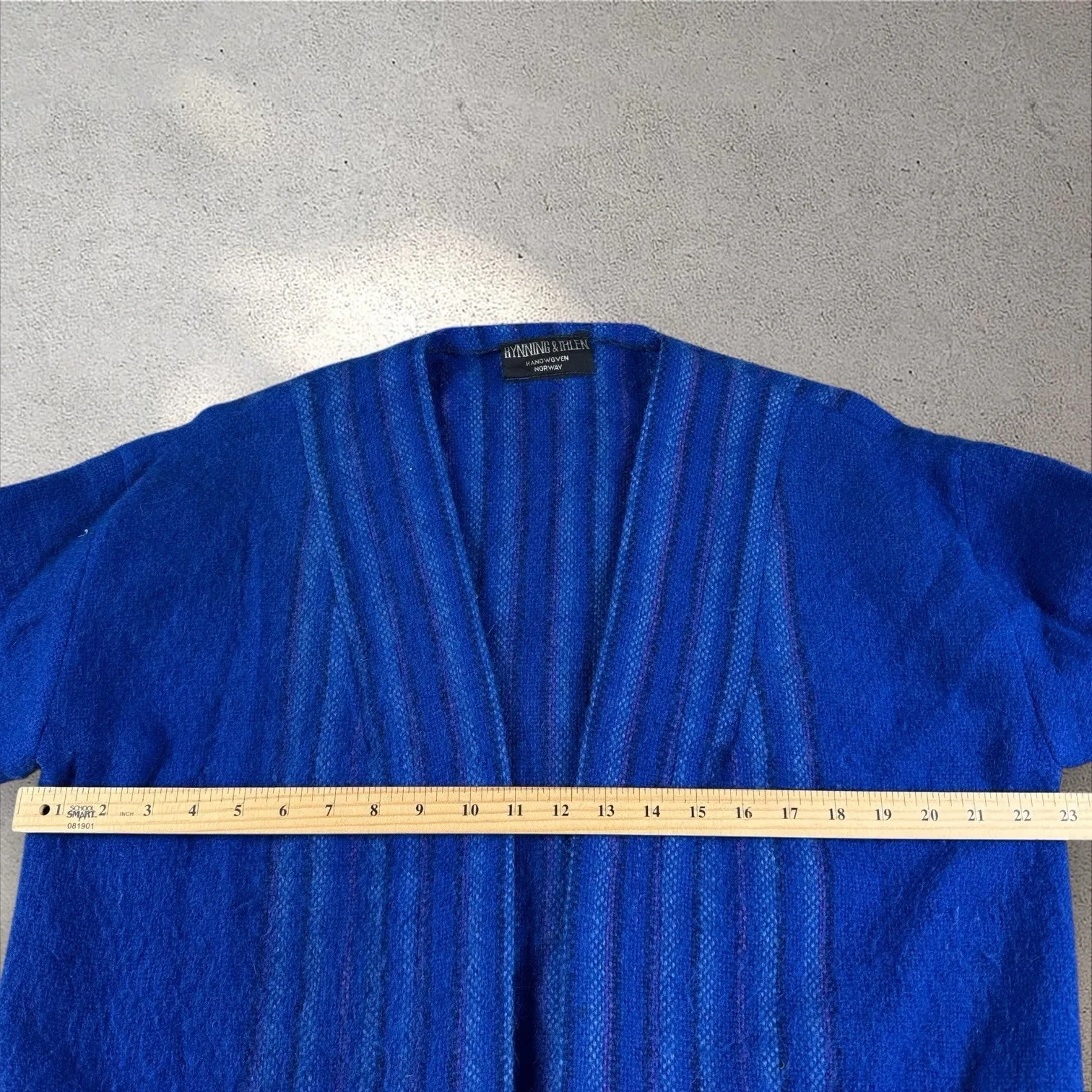 Rynning & Ihlen Vintage Cardigan Sweater Handwoven Norway 100% Wool Size Large Blue - Image 4