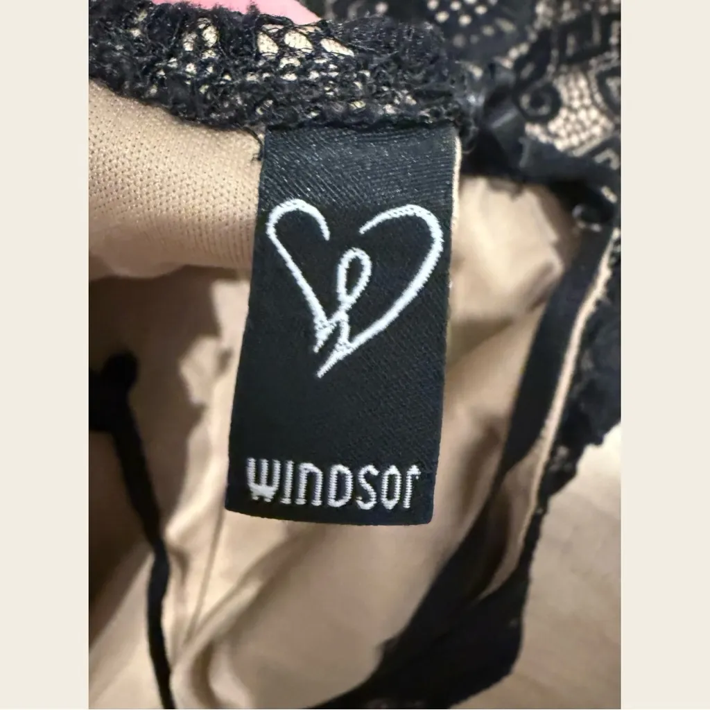 Windsor bodysuit! Cross listed on Mercari and Curtsy! - Image 5