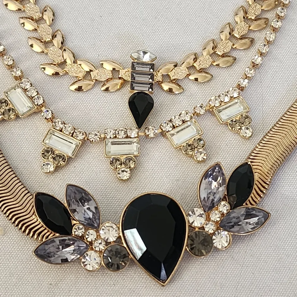 Elegant 3 Strand Gold and Crystal Necklace Earrings Set - Image 4