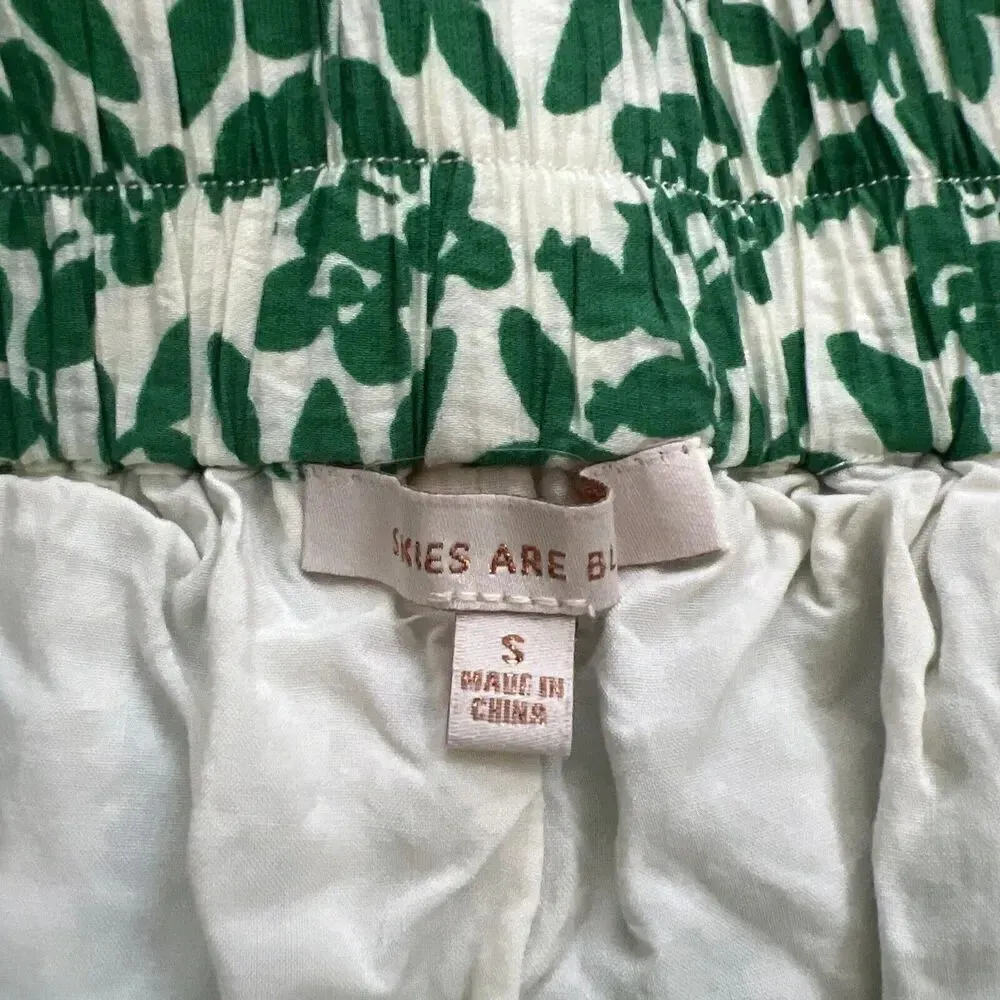 Floral High Waist Pleated Trouser Shorts Size Small Green - Image 4