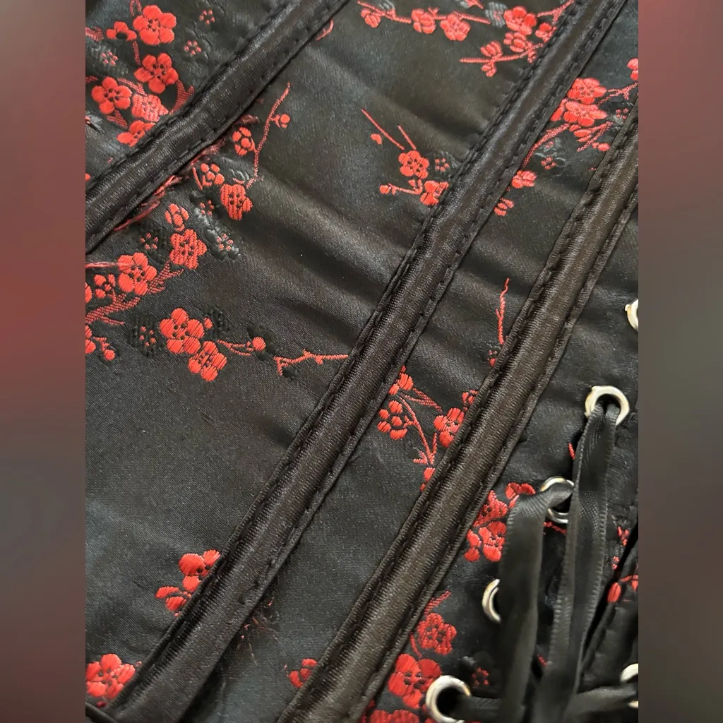 Black Red Lace Up Corset Bustier W/Boning M Gothic Whimsygoth Grunge Rock N Roll Size M - Image 3