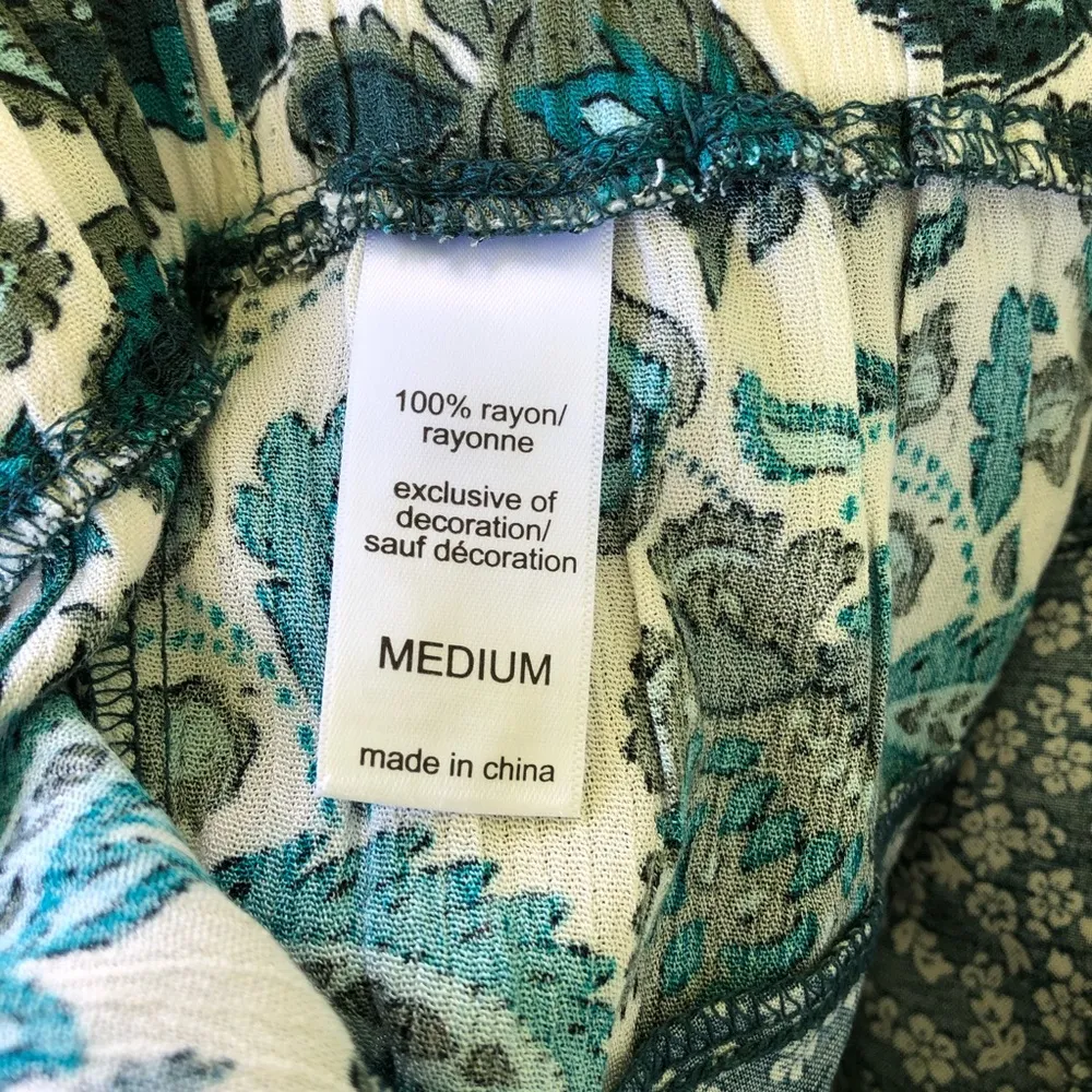 Band of Gypsies Blue Floral Flowing Shorts M - Image 6