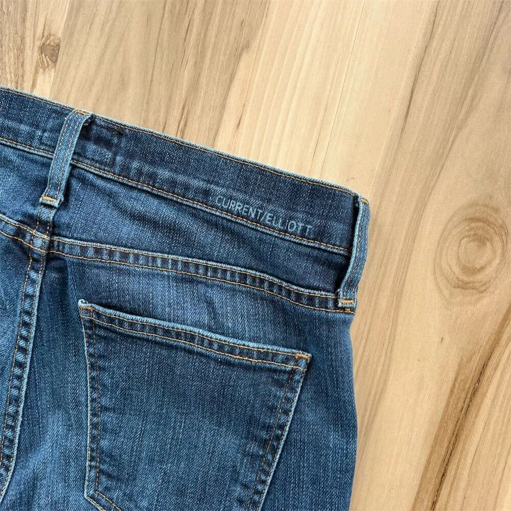 Current/Elliott Women's Ankle Skinny Jeans M Dark Blue Subtle Fading Denim - Image 6