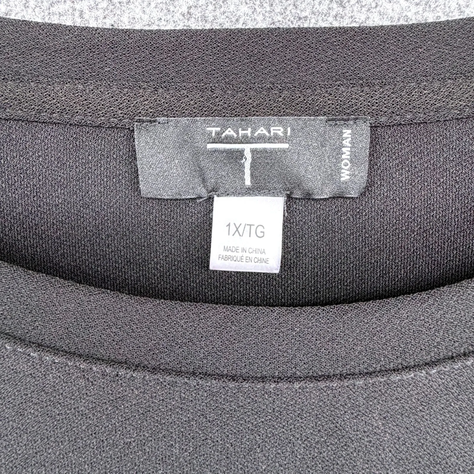 Tahari Black Puff Sleeve Floral Print Tunic Top Blouse 1X Plus Size Office Party - Image 3