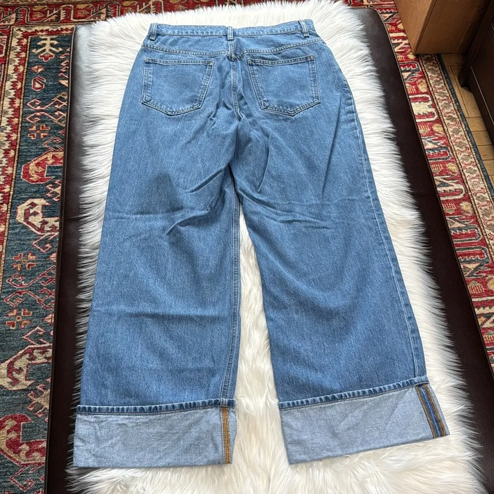 Frame Denim Rolled High Rise Jeans in Meadow - Image 7