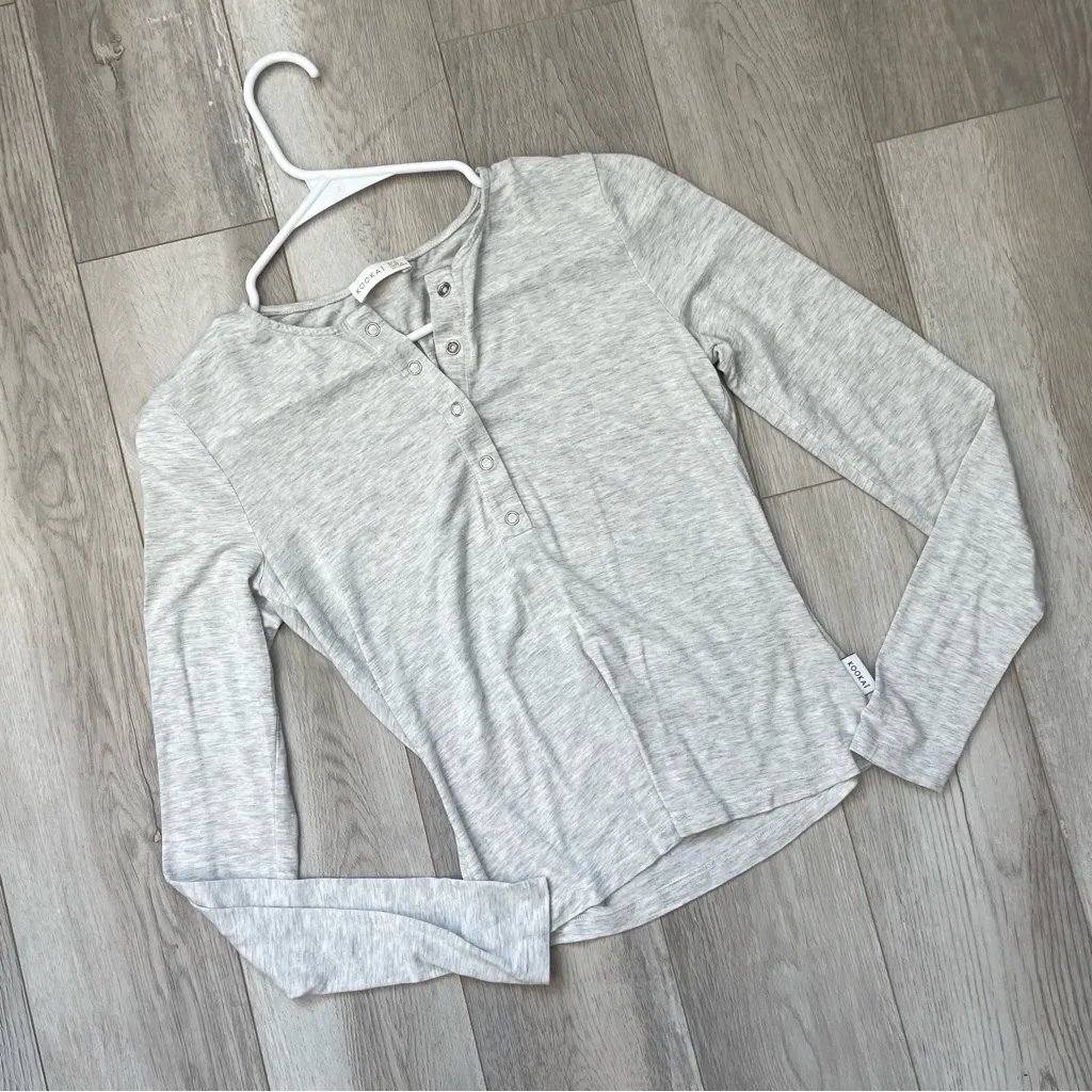 Kookai Pajama Top henley long sleeve womens Gray (size 4) loungewear stretch - Image 2