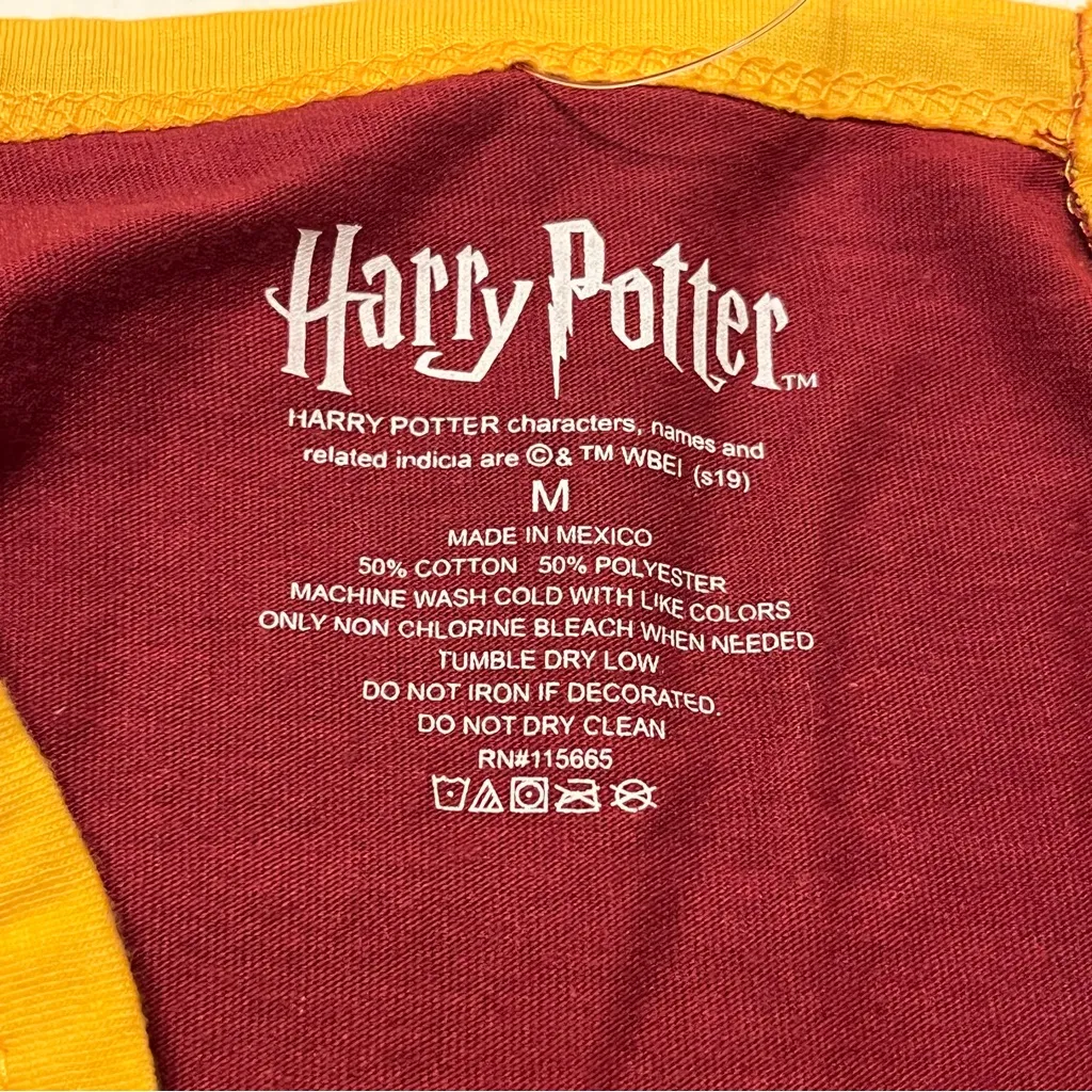 Harry Potter Hot Topic Gryffindor Womens Medium Raglan Shirt‎ Courage Wizard NEW - Image 2
