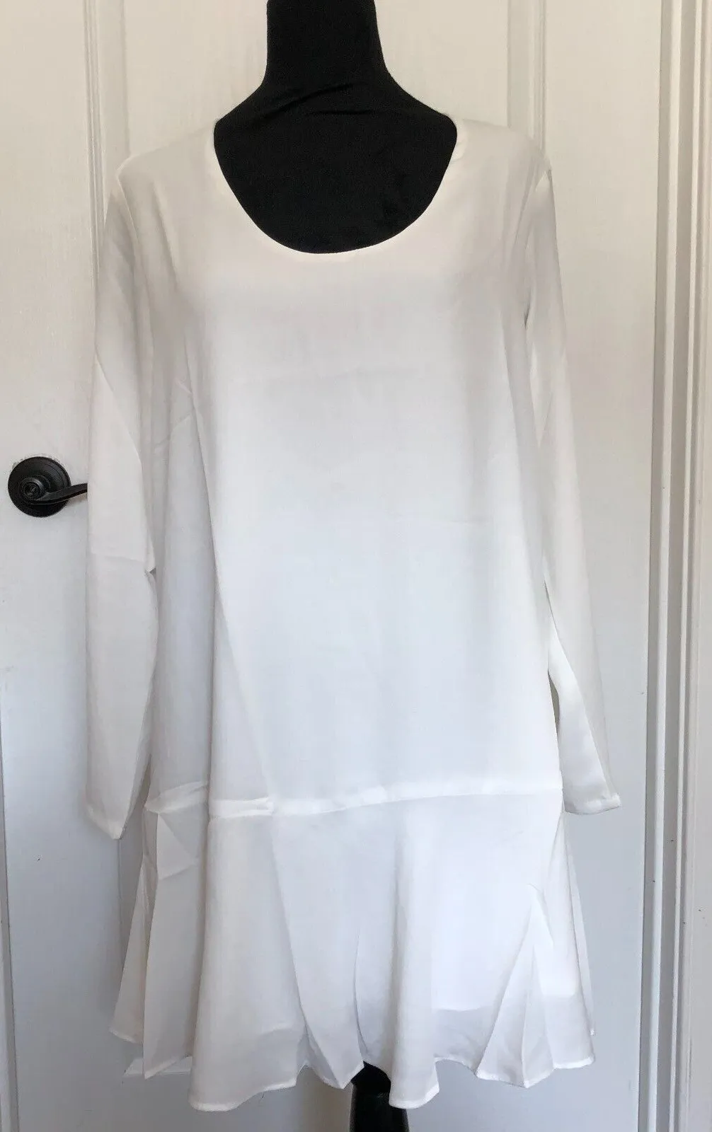 Three Eighty Two Womens Dress M Ivory Piper Long Sleeve Back Keyhole NWT - Image 1