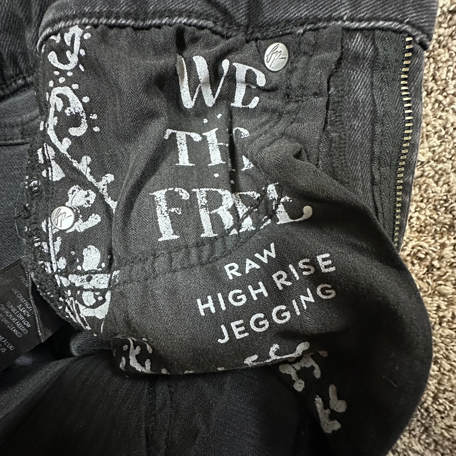 We the Free (Free People) Raw High Rise Jeggings Size 26 - Image 5
