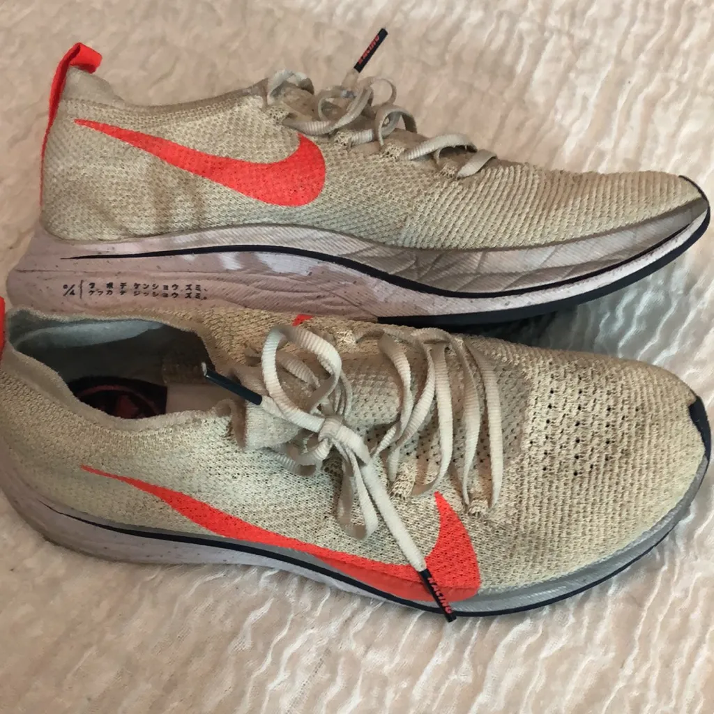 Nike racing shoes - Image 3