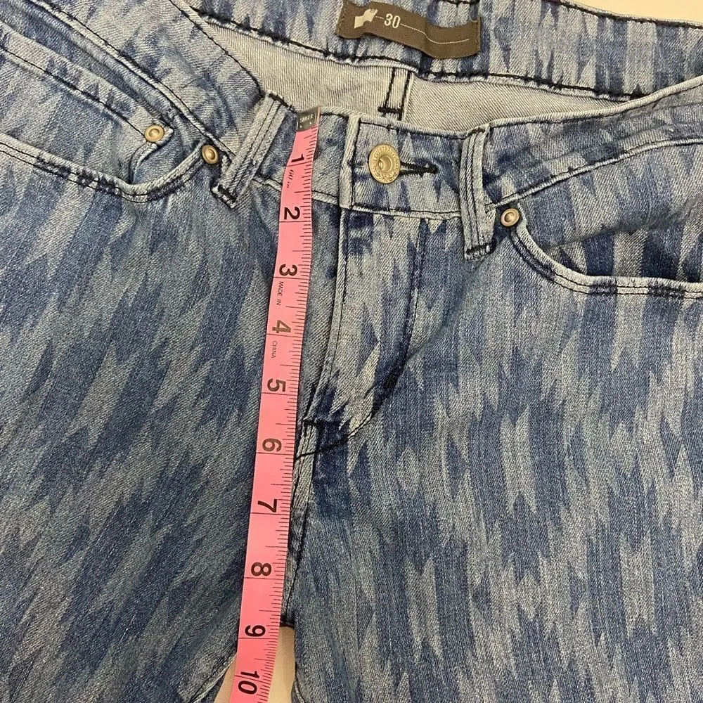 Levi’s Aztec Tribal Print Demi Curve Skinny Fit Jean - Image 8