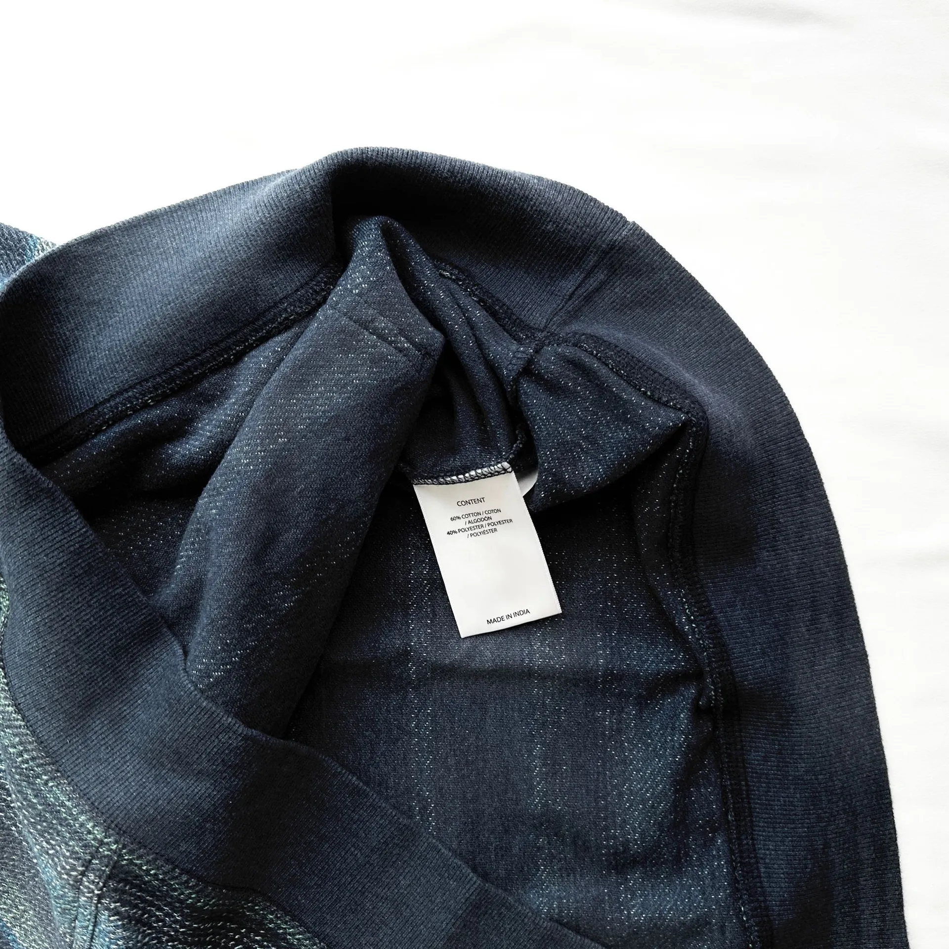 The Beach Tide Hoodie 🦈 by O'neill; Size Extra Large - Image 7