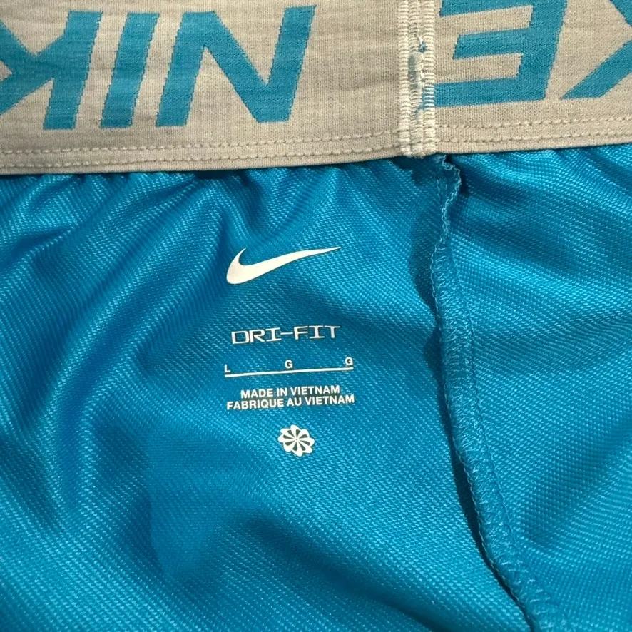 Nike Women's Dri-FIT Blue Athletic Shorts‎ Size Large Moisture-Wicking - Image 2