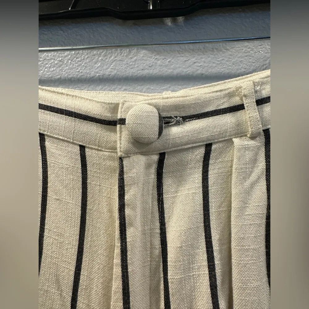 Jordy high waisted striped linen shorts - Image 3