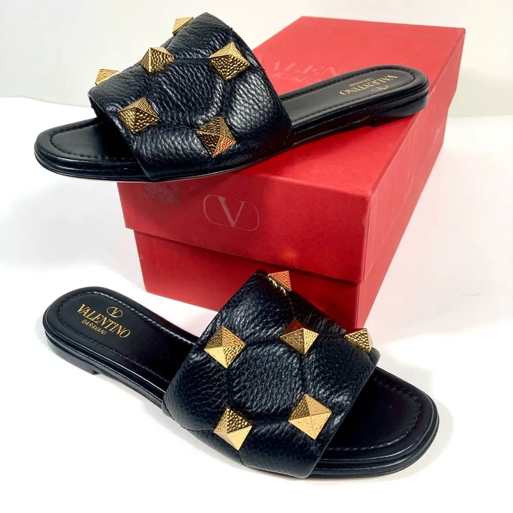 Valentino Garavani Roman Stud Matelasse Slide Sandals Black 37 NEW - Image 4