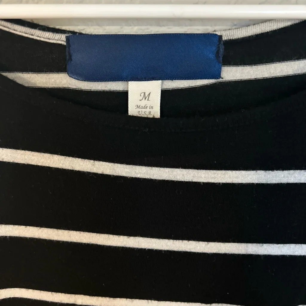 Bundle of 2 Relaxed Fit Tops | Neutral Casual Basics | Size M Black Size M - Image 3