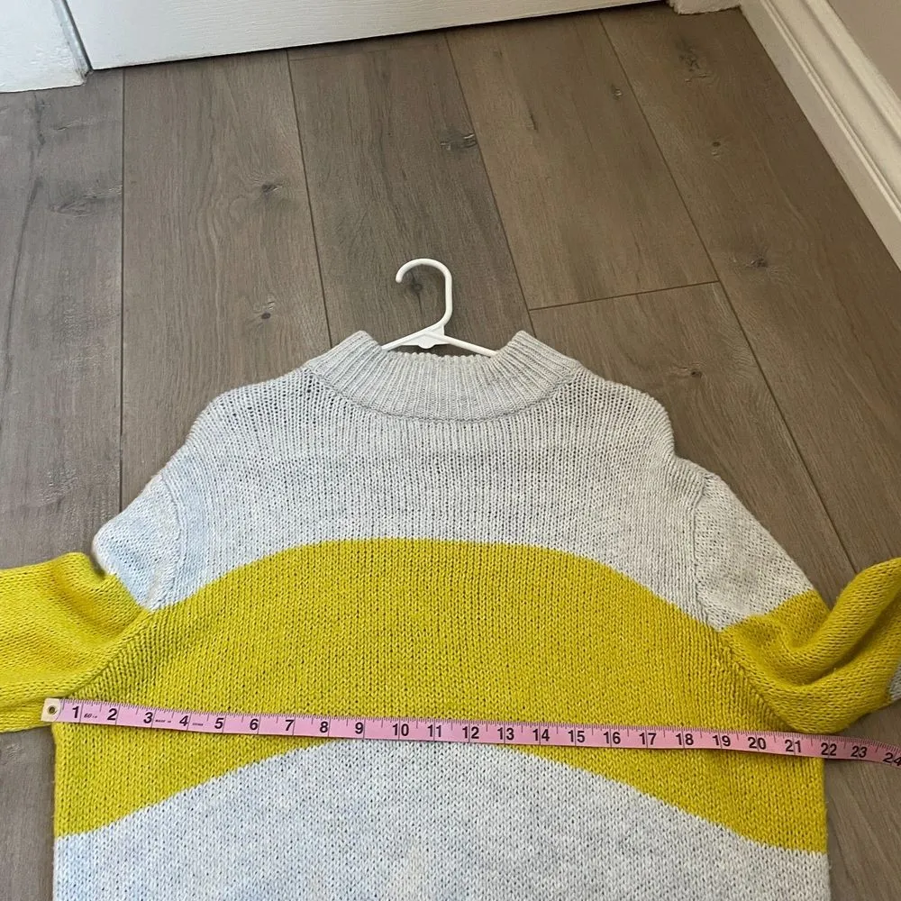 OH-SNOW-SOFT MOCK NECK SWEATER color block yellow and grey - Image 7