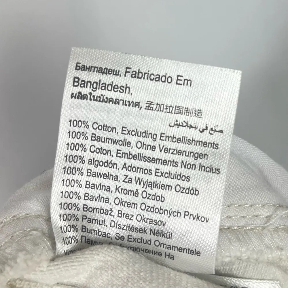 Cotton-On Size 8 Carpenter Cargo Raw Hem Distressed White Denim Jean Shorts - Image 9