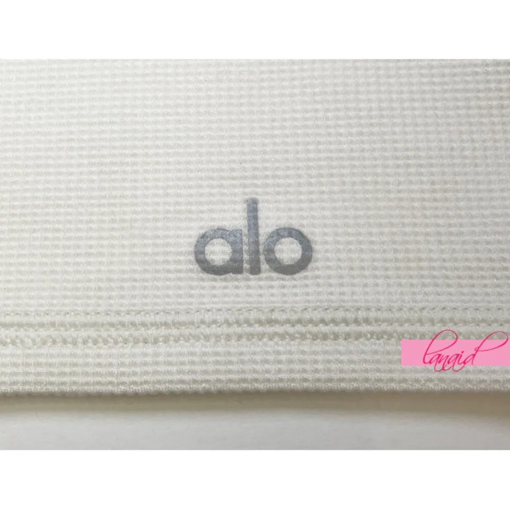 Alo Microwaffle Pleasant Boyshort Ivory Cream Waffle Thermal Mini Stretch Shorts - Image 9