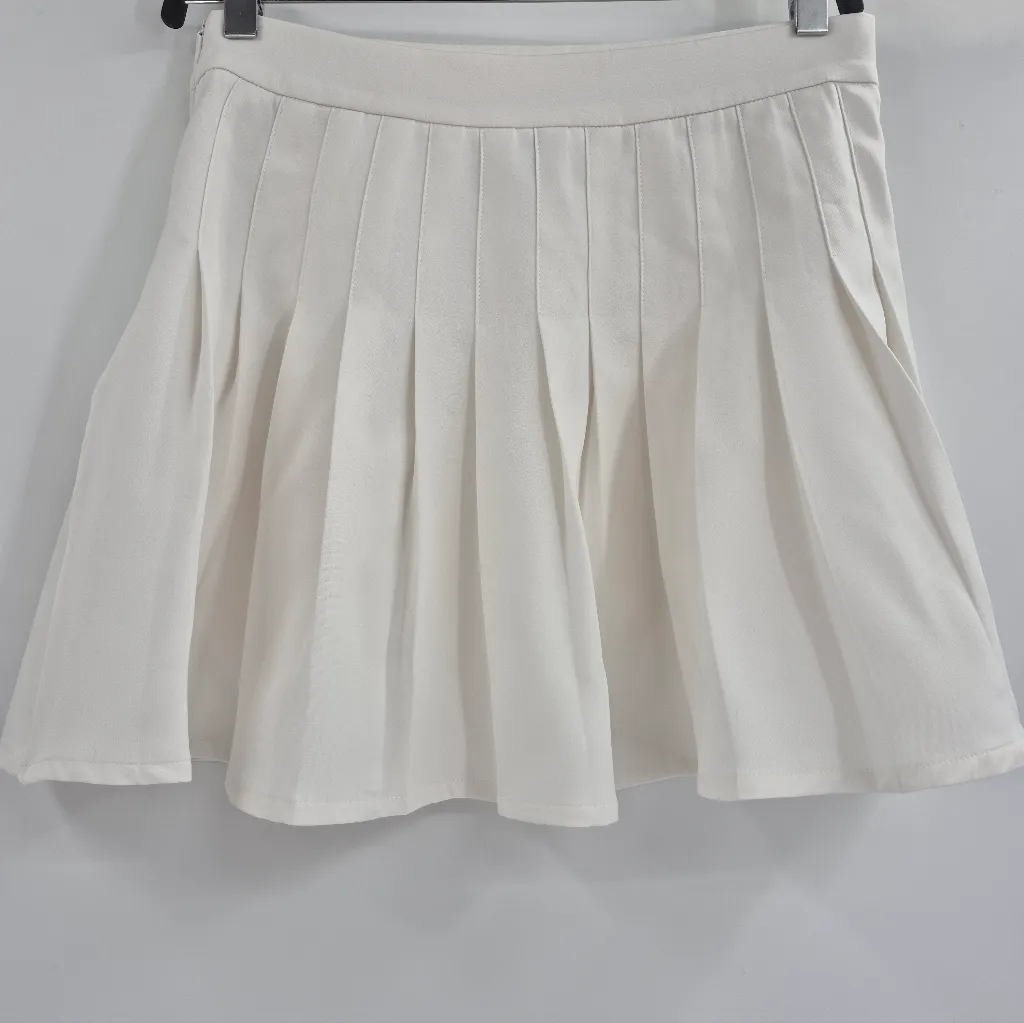 Princess Polly White Pleaded Mini Skirt Size 6 - Image 3