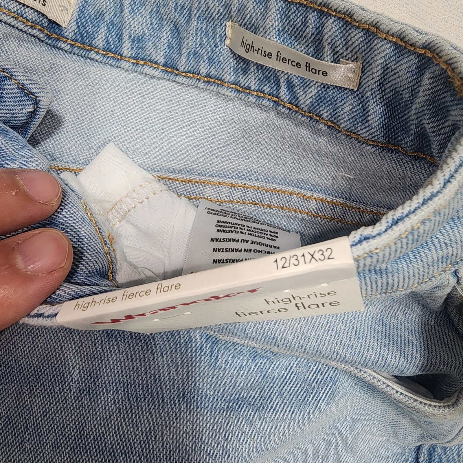 Wrangler women's high rise fierce jeans L43''x W3O'' - Image 8