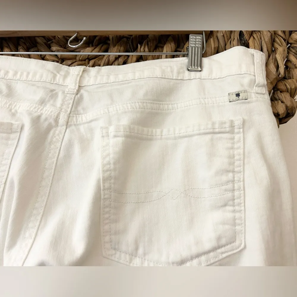 Lucky Brand Sweet n Straight White Jeans Size 16/33 - Image 10