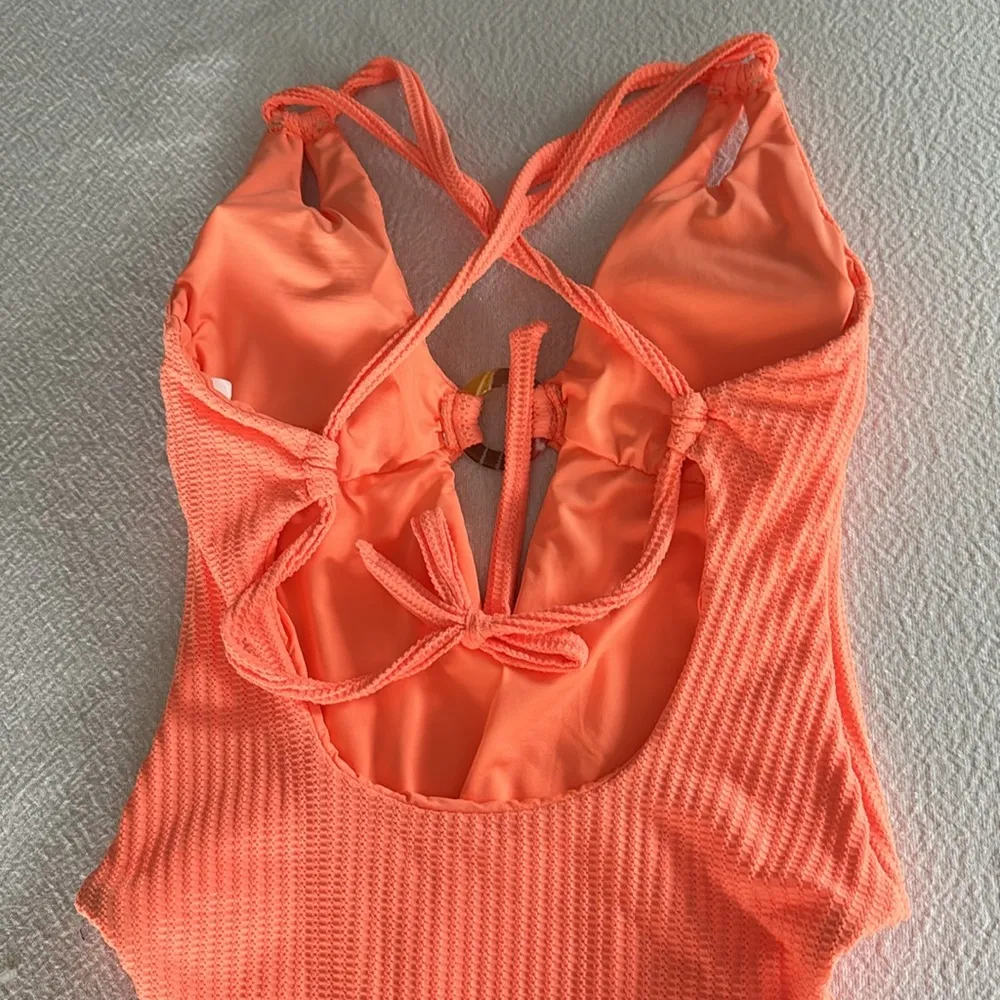 BECCA Women's Line in the Sand One-Piece Swimsuit, Size Large, $148 - Image 16