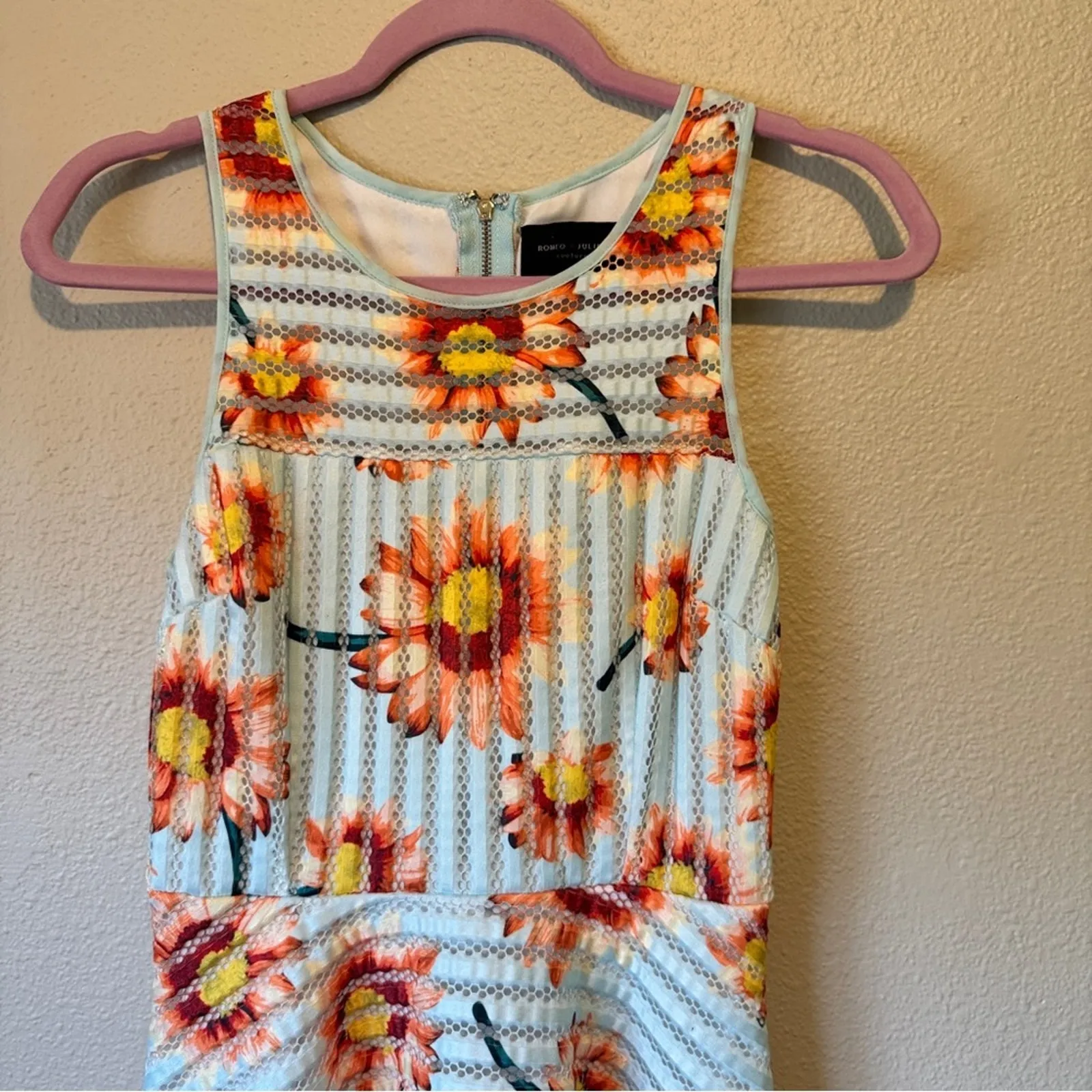 Romeo & Juliet Couture Blue Floral Striped Fit & Flare Dress Womens S Sleeveless - Image 2