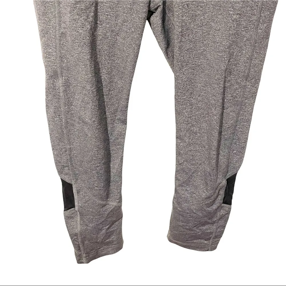 Lululemon Womens Size 4 Pace Rival Grey Black Running Athletic Crops Leggings - Image 3