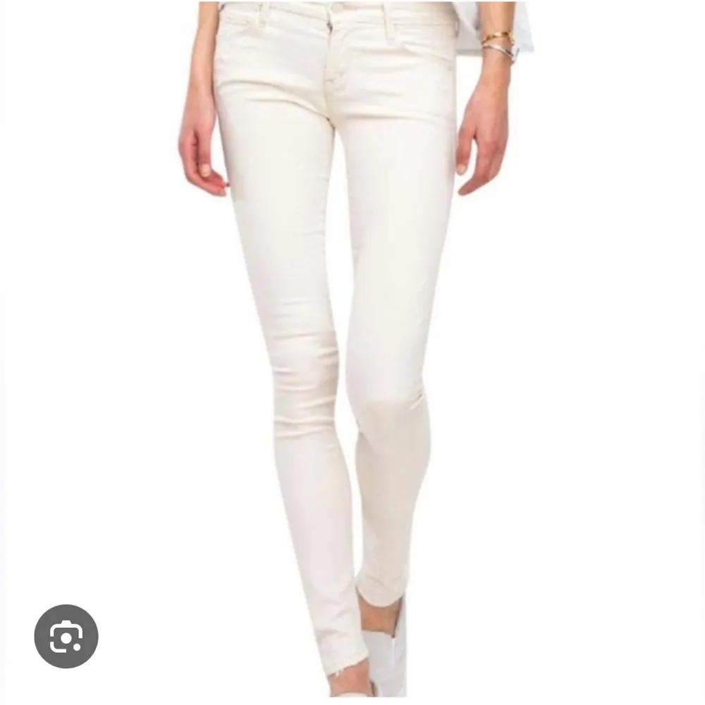 MOTHER The Looker Crop Bump In The Night Jeans Size 26 - Image 3