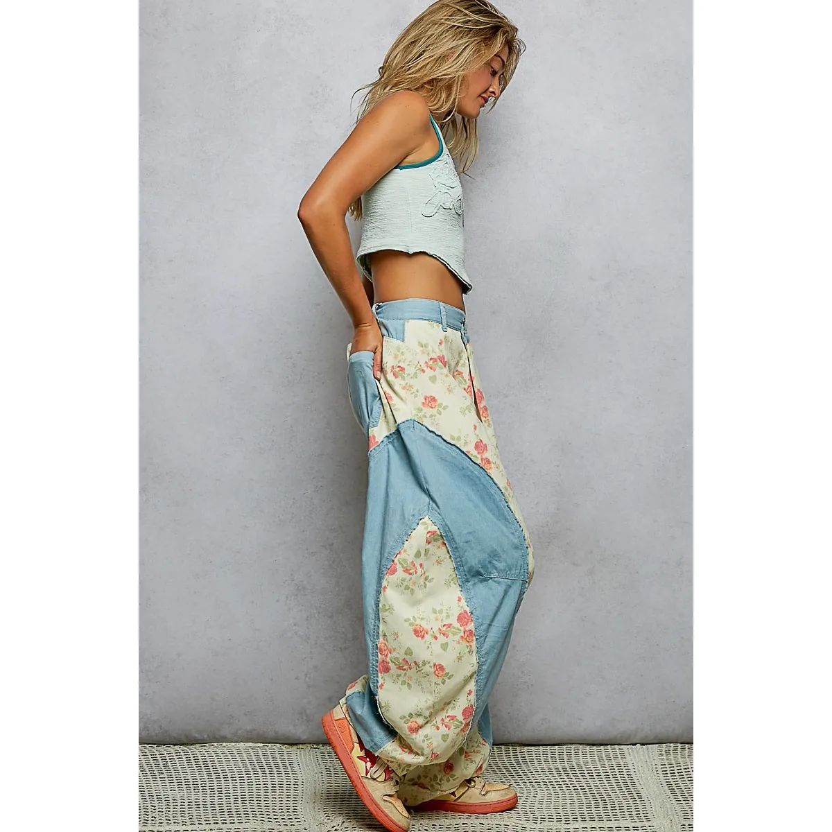 POL Barrel Fit Floral Patchwork Denim Pants Women's Size Small - Image 5