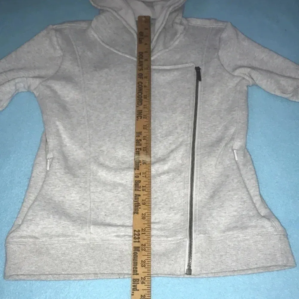 ATHLETA hoodie thumbholes zipper pockets asymmetrical front zipper NEW size XXS - Image 8