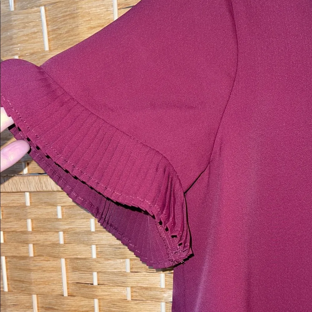 Vince Camuto Burgundy Boxy Short Sleeve Button Down Blouse - Image 4