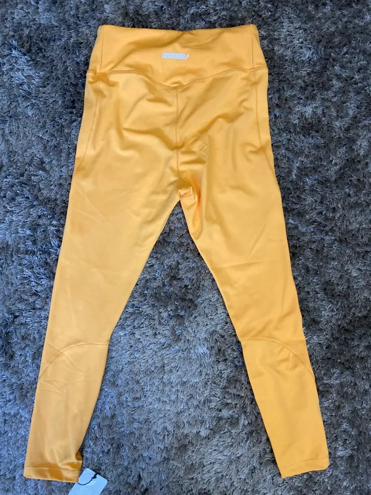 DOYOUEVEN Yellow  Leggings - Image 2