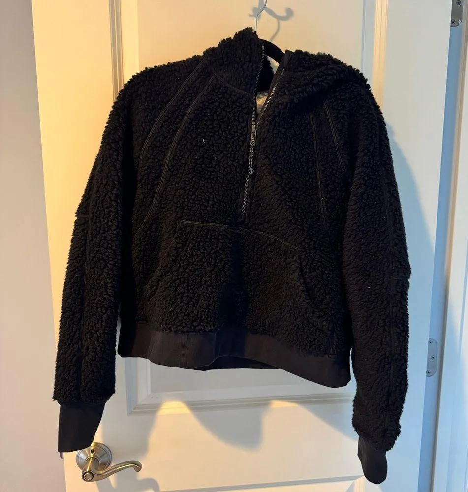 Lululemon Oh So Sherpa Half Zip Black Hoodie M/L - Image 3