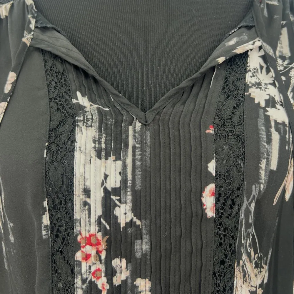 WHBM | 12 | Floral Pleated Front Pullover Top Lace Peasant Top Blouse - Image 2