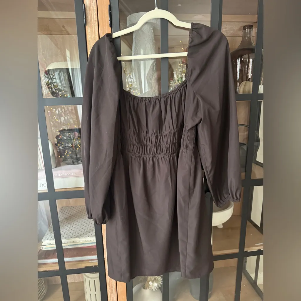 Gianni Bini mini dress long sleeve babydoll shirred espresso chocolate - Image 4