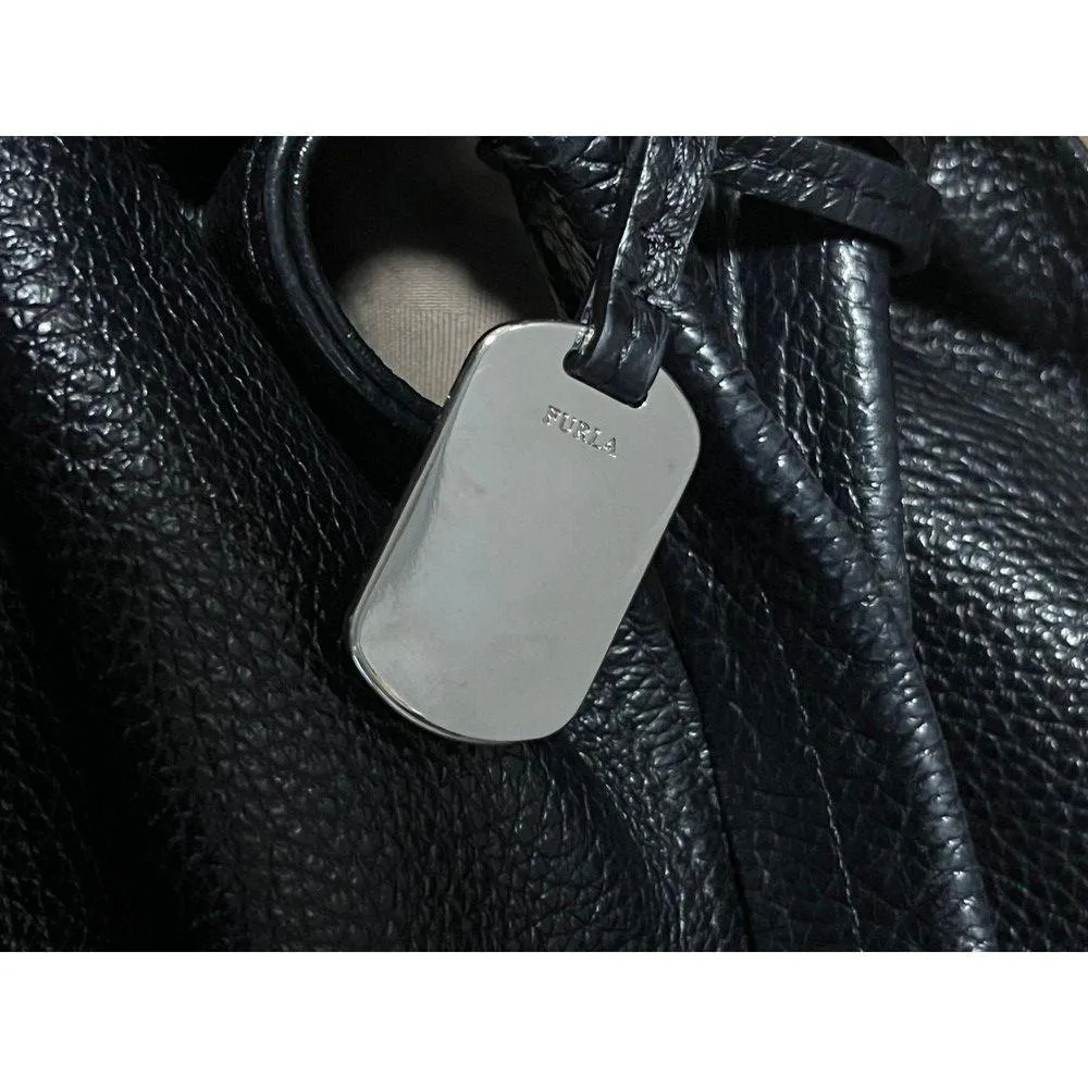 Furla Black Leather Elisabeth Hobo sling bag - Image 5