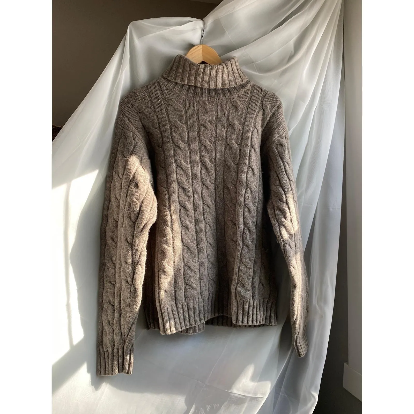 Vintage 90s Wool Cable Knit Oversized Brown Turtleneck Sweater Medium Heritage - Image 4