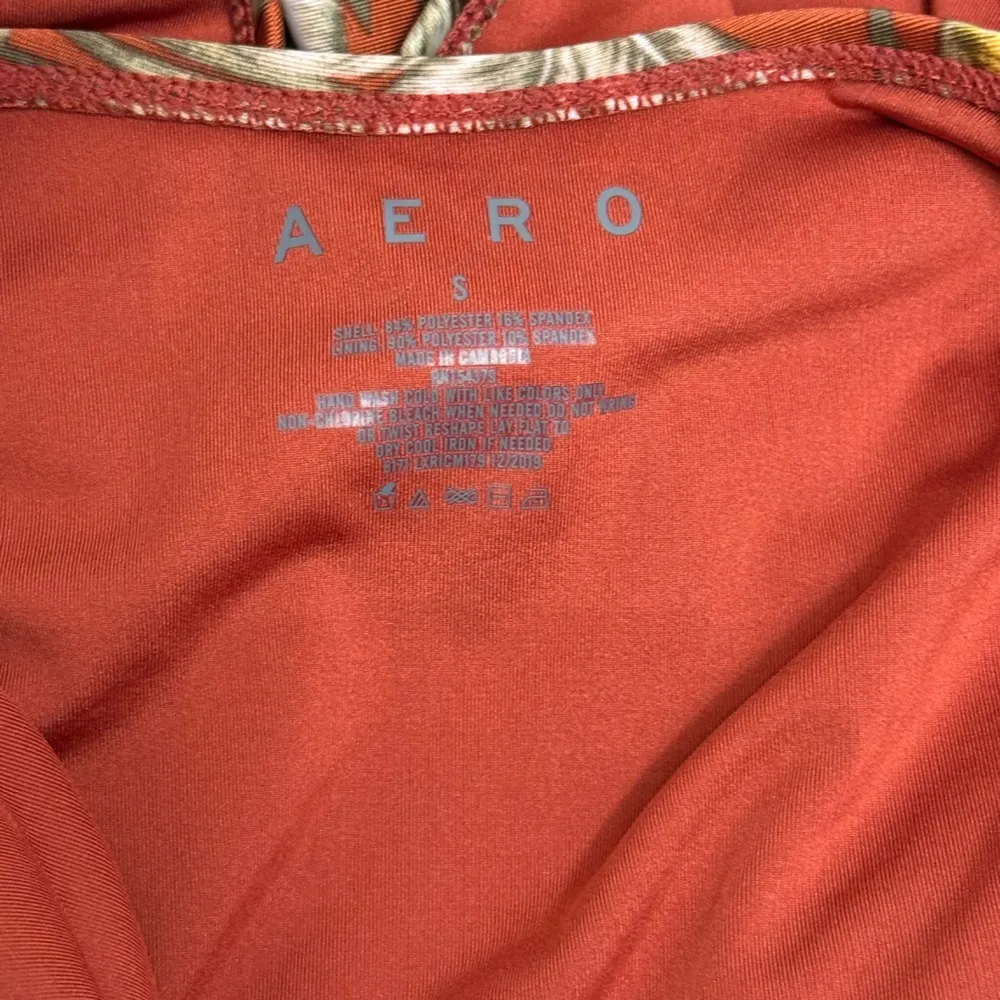 Aeropostale Tropical Floral One Piece Swimsuit Rust Yellow Side Cut Out Small - Image 4