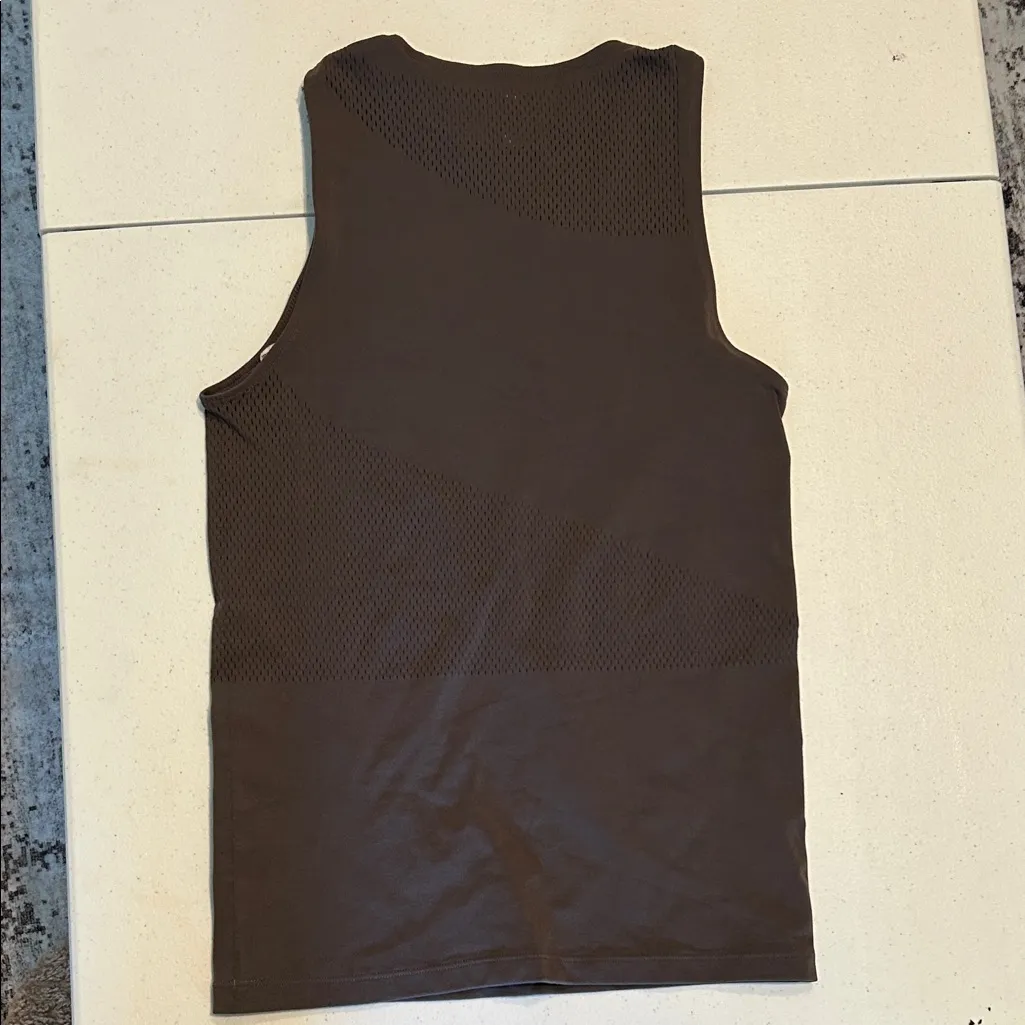 Under Armour Womens Heat Geqr Mauve Tank Top Small - Image 2