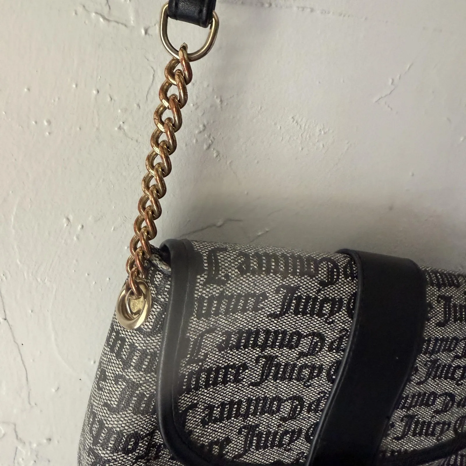 Juicy Couture Shoulder Bag Womens Black Monogram‎ Chain Strap Purse Handbag Logo - Image 3