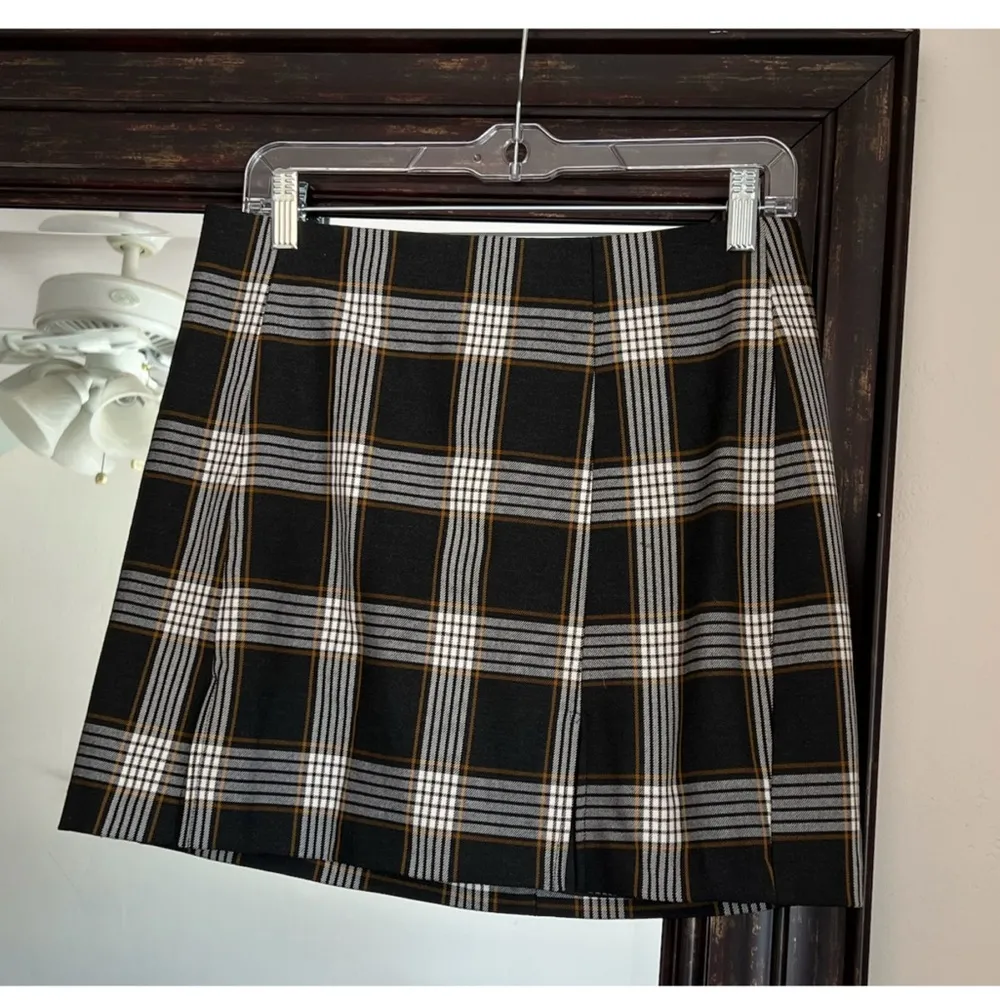 Aritzia Sunday Best Mandy Plaid Skirt - Image 2