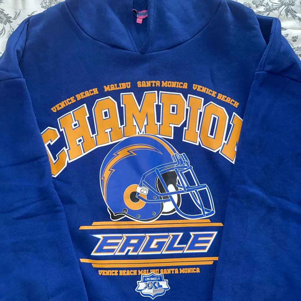 Edikted Le Champion Oversized Hoodie - Image 5