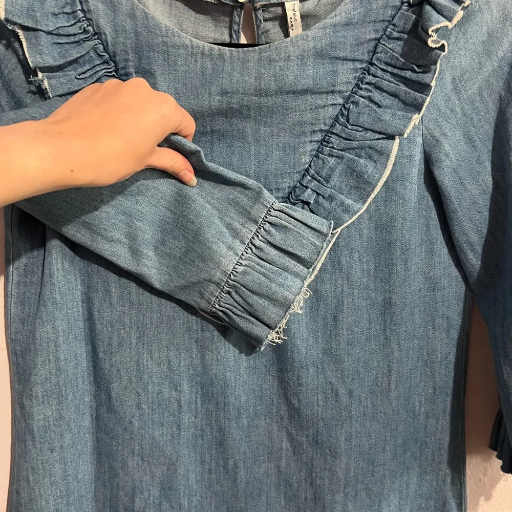 Zara Trafaluc Chambray Blue Denim Ruffle Mini Dress - Image 4