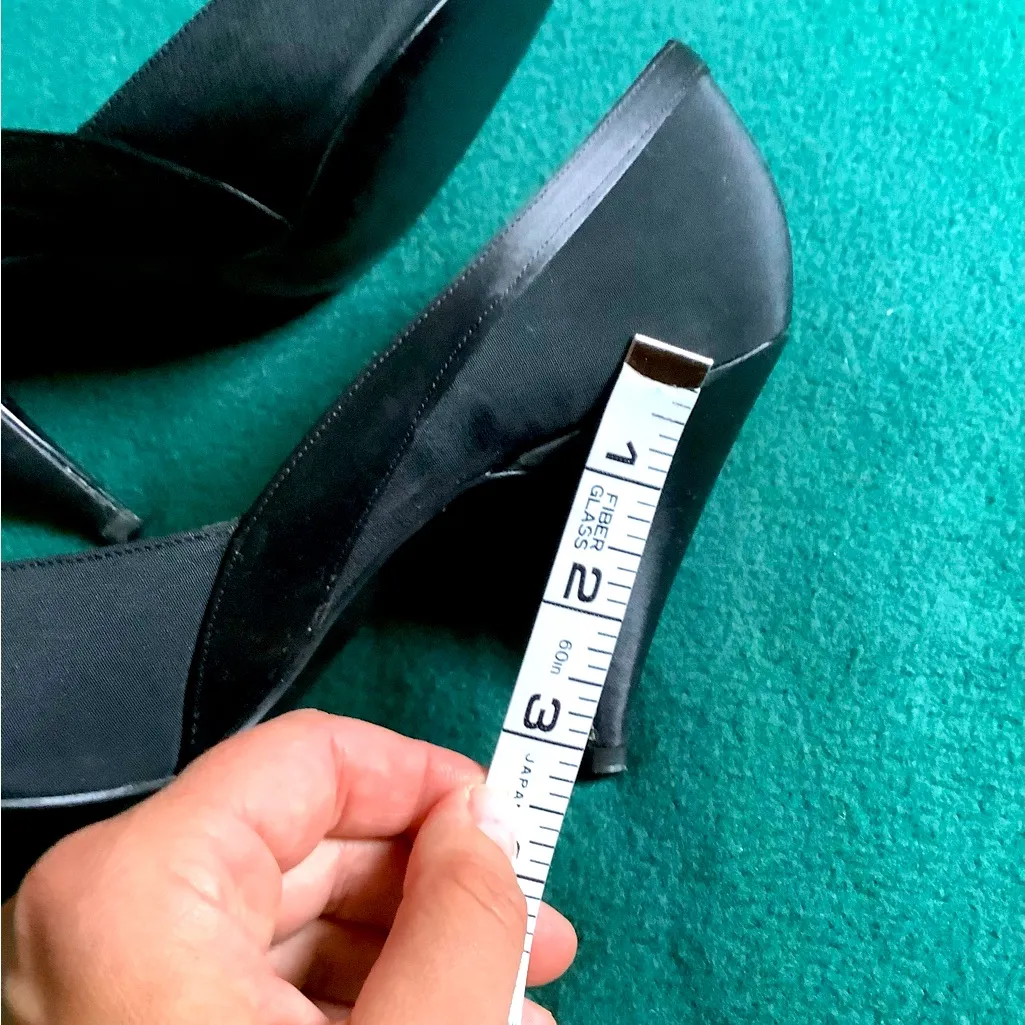 Dressy mid heel pumps 🌹🌹 - Image 12