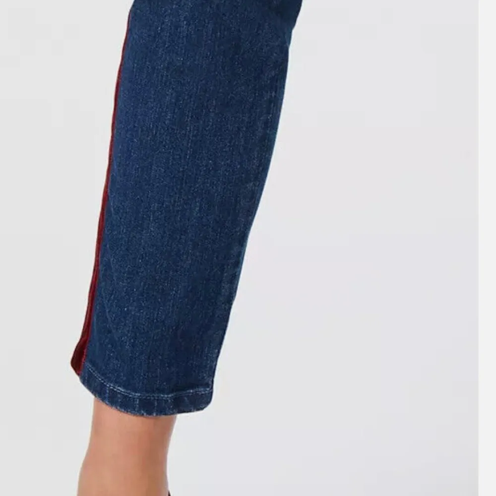 NWOT  Charter Club Side Velvet Stripe Cambridge Skinny Leg Ankle Pant - Image 4