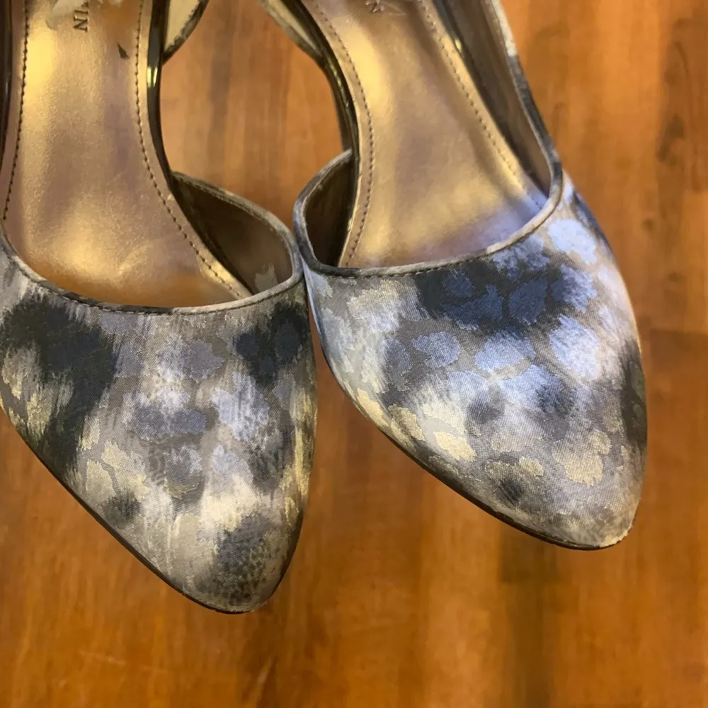 Anne Klein spike heels 7.5 women’s black and gray. 4 in. Heel dressy par… - Image 7