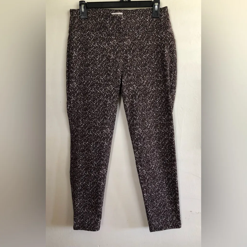 Van Heusen  Womens Cropped Stretch Pants Size 8 Back Pockets - Image 2