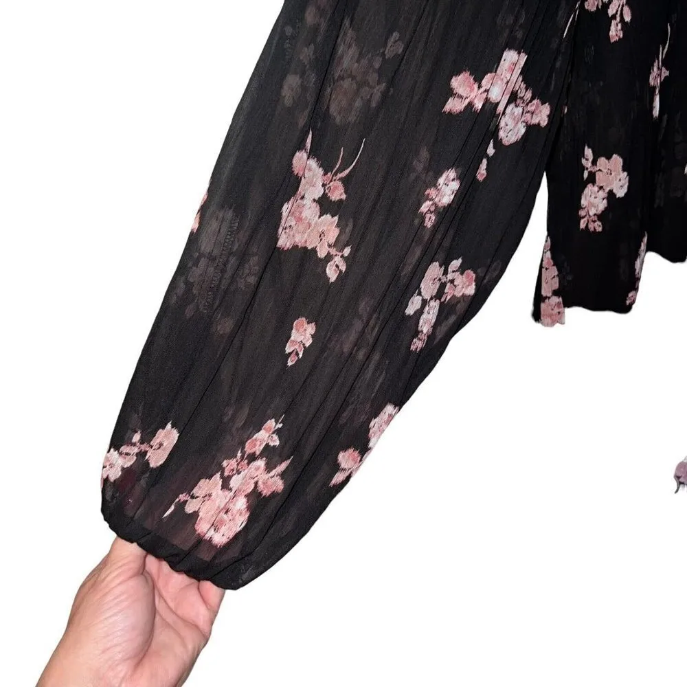 City Chic Black  Floral Budding Romance Long Sleeve Hi Low  Top Size L/20 ( 3X ) - Image 4